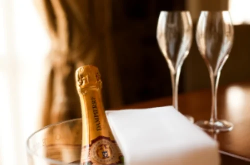 champagne.jpg