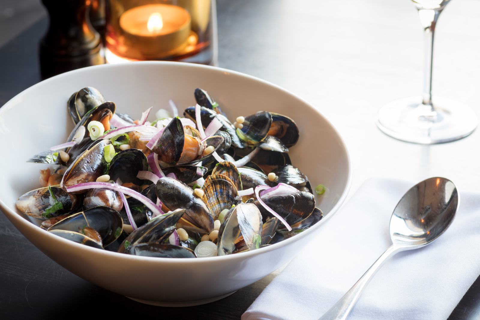 Shetland Mussels with Basil, Bacon, Pinenuts &amp; Parmesan Cream