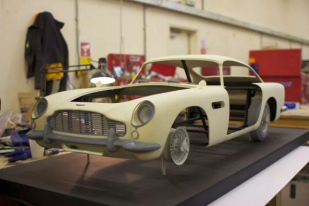 james-bond-skyfall-1960-aston-martin