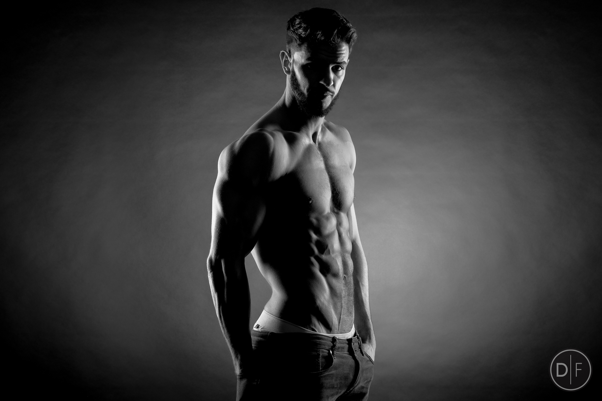 B&W shot of abs