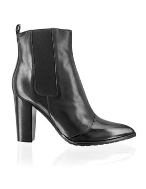 STIEFELKÖNIG Glattleder-Bootie ¤ 150 