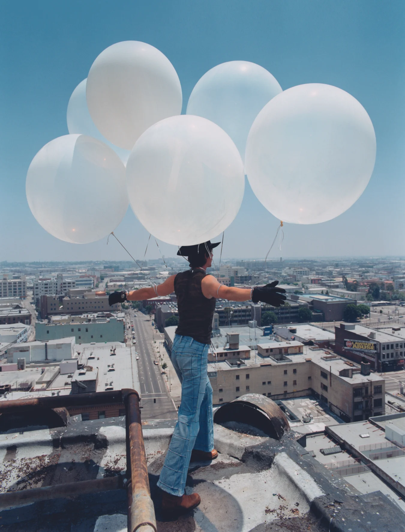 © Nothing Beats Reality by Pierre Winther, to be published by teNeues in March 2015, € 98 - www.teneues.com. Trust, Balloon Boy, 1997 - Photo © 2014 by Pierre Winther. All rights reserved. www.pierrewinther.com
