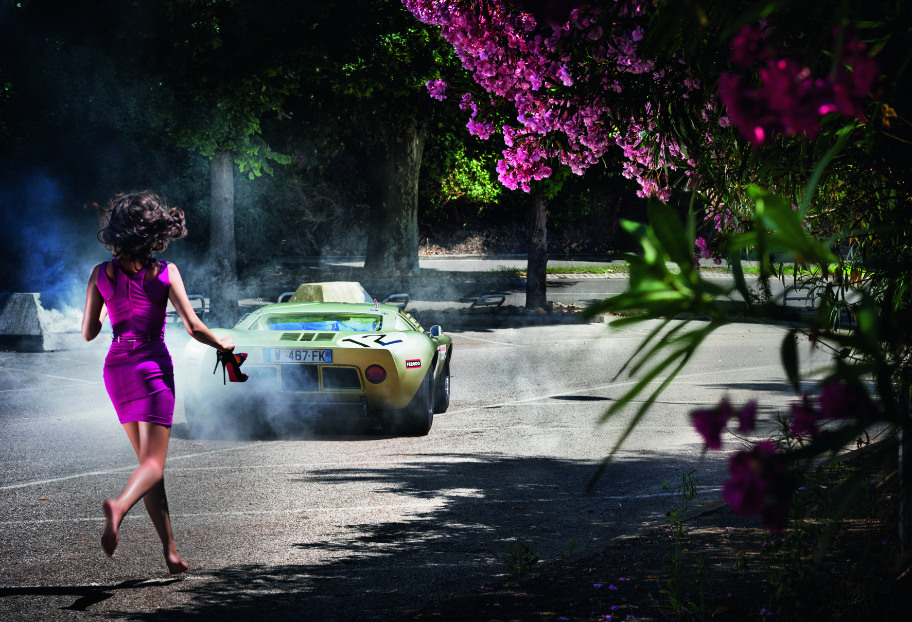 © Chasing Paradise by David Drebin, published by teNeues, www.teneues.com. Wheels and Heels, 2013, Photo © 2015 David Drebin. All rights reserved.