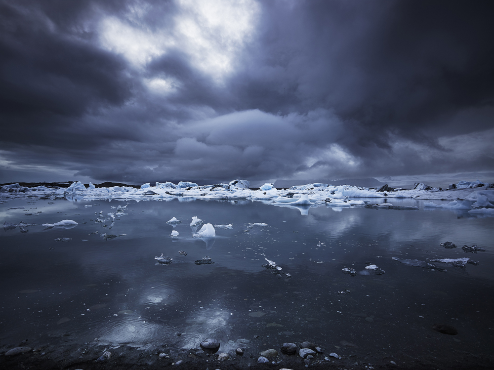 Jökulsárlón, Jokulsarlon Glacier Lagoon, Southeast Iceland, Photo © 2015 Fokion Zissiadis. All rights reserved. www.fokionzissiadis.com