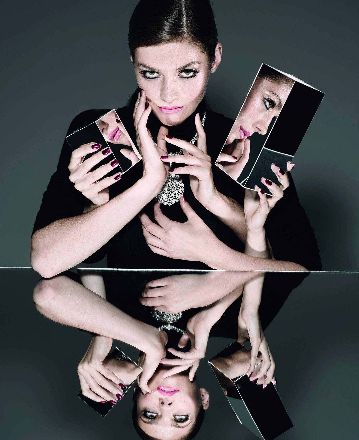 Amber Anderson Photo © 2016 Rankin. All rights reserved.
