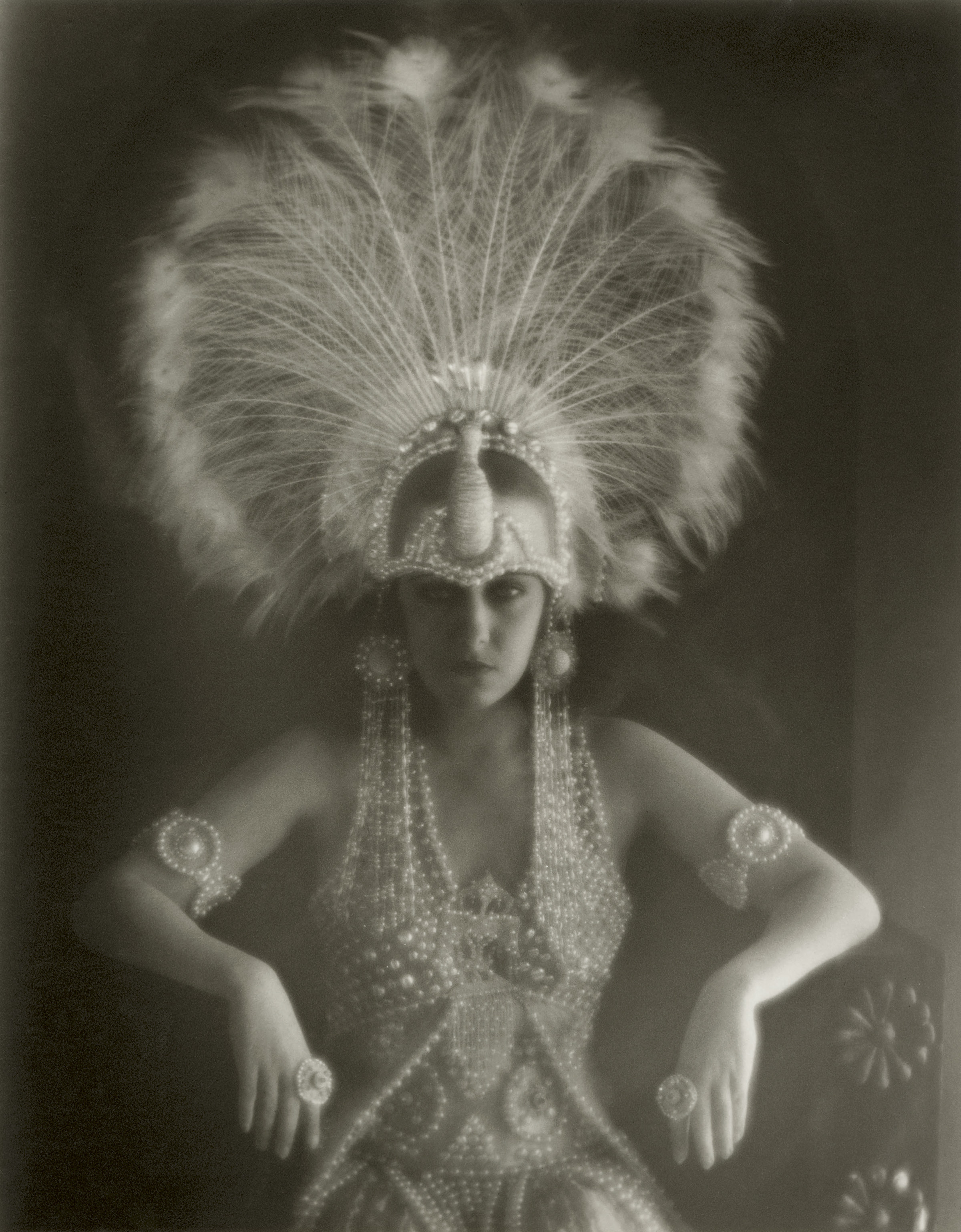 Karl Struss Gloria Swanson in Male and Female, Regie: Cecil B. DeMille, 1919 © The John Kobal Foundation