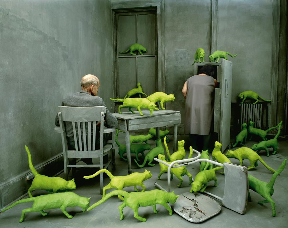 Sandy Skoglund, Radioactive Cats, 1980 Photo © 1980 Sandy Skoglund
