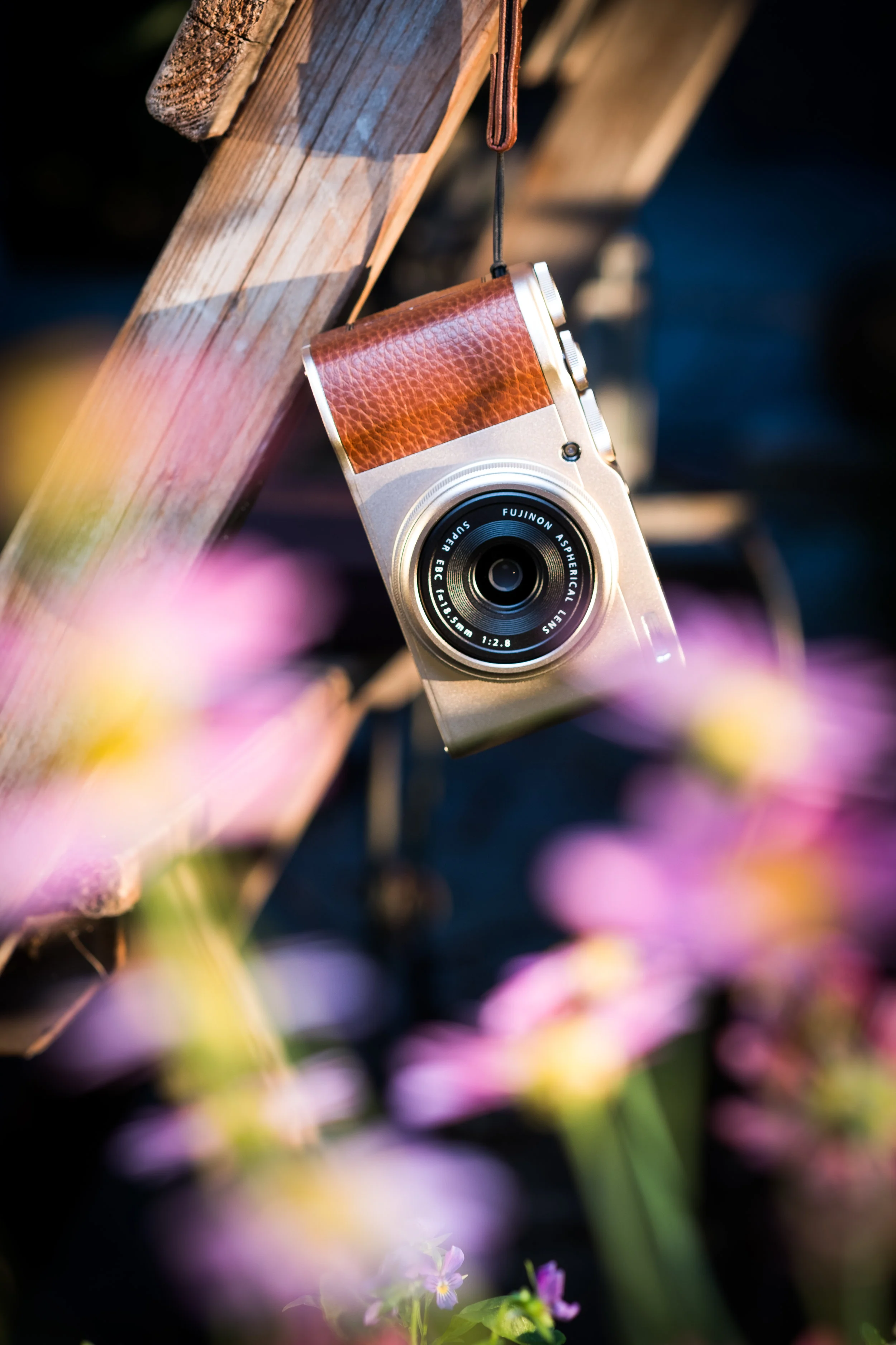 FUJIFILM XF10_Lifestyle 04.jpg