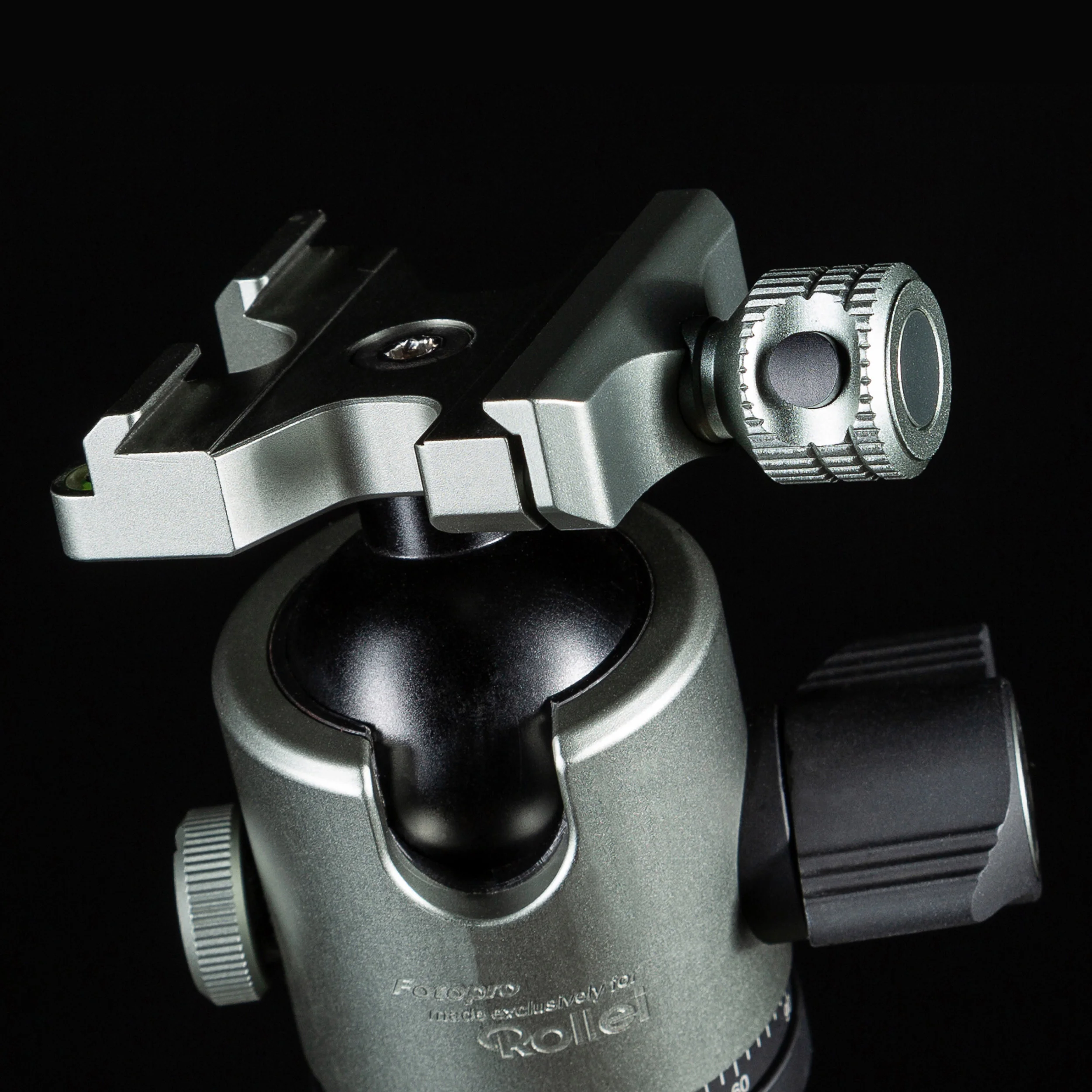 Feature-Base-Plate-Lock.jpg