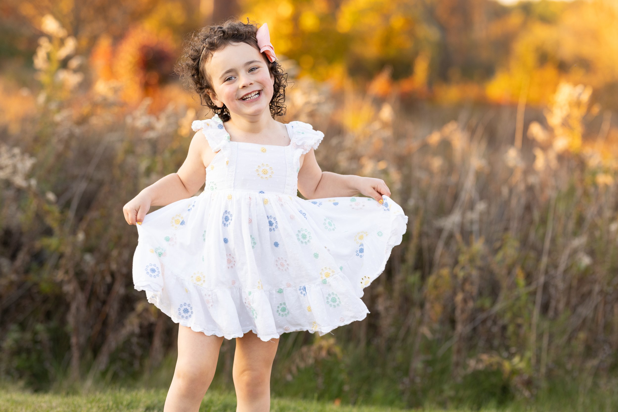metrowest-family-photographer-little-girl-in-dress-fall-photoshoot