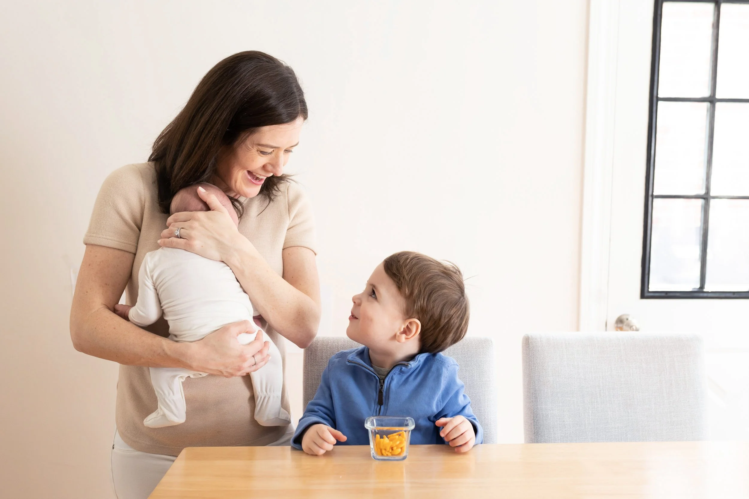 newborn-baby-home-photo-session-south-boston-massachusetts-mom-and-son