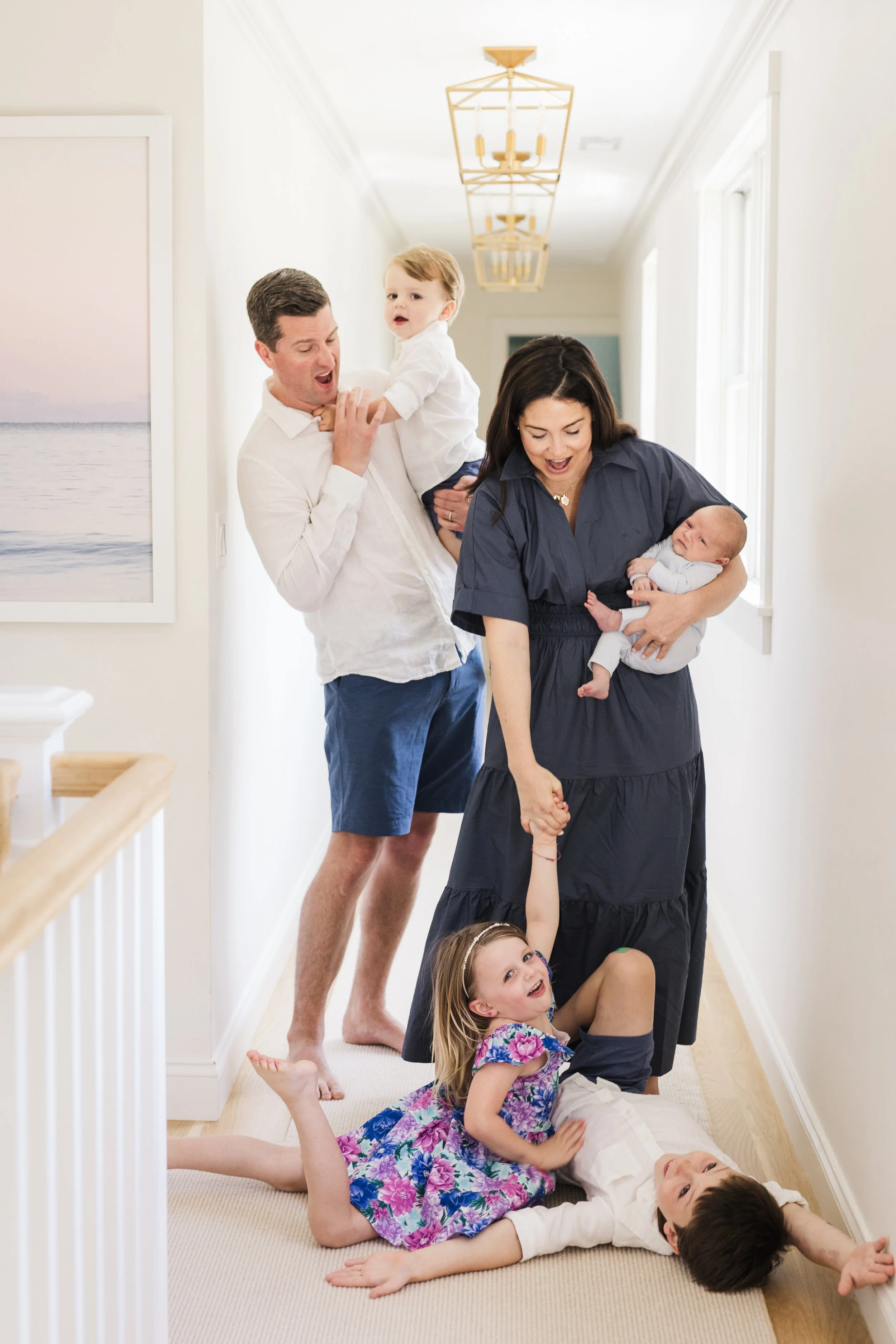 at-home-family-photos-silly