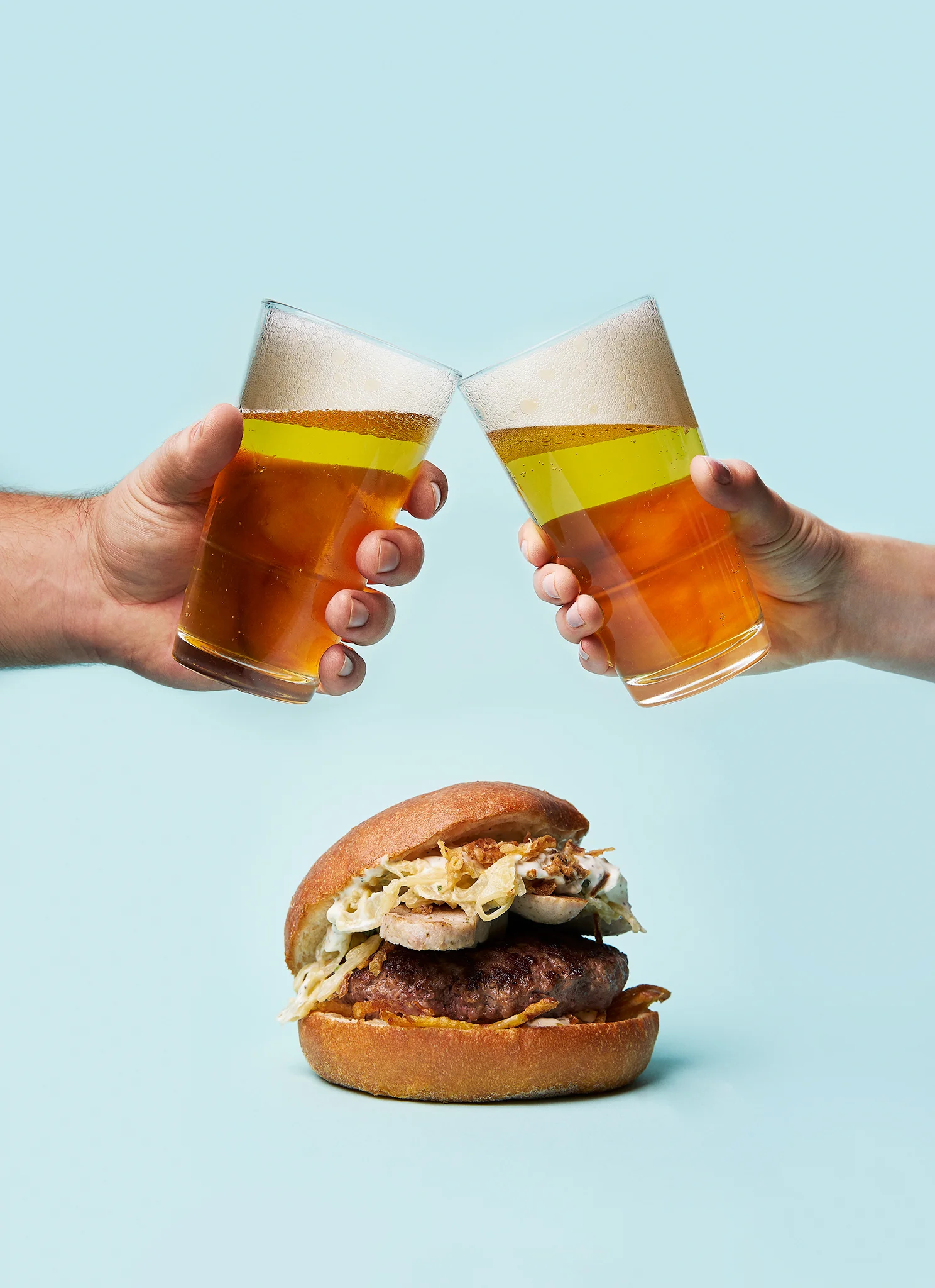 Naughty_BRGR_1_2048pxl_WEB.jpg