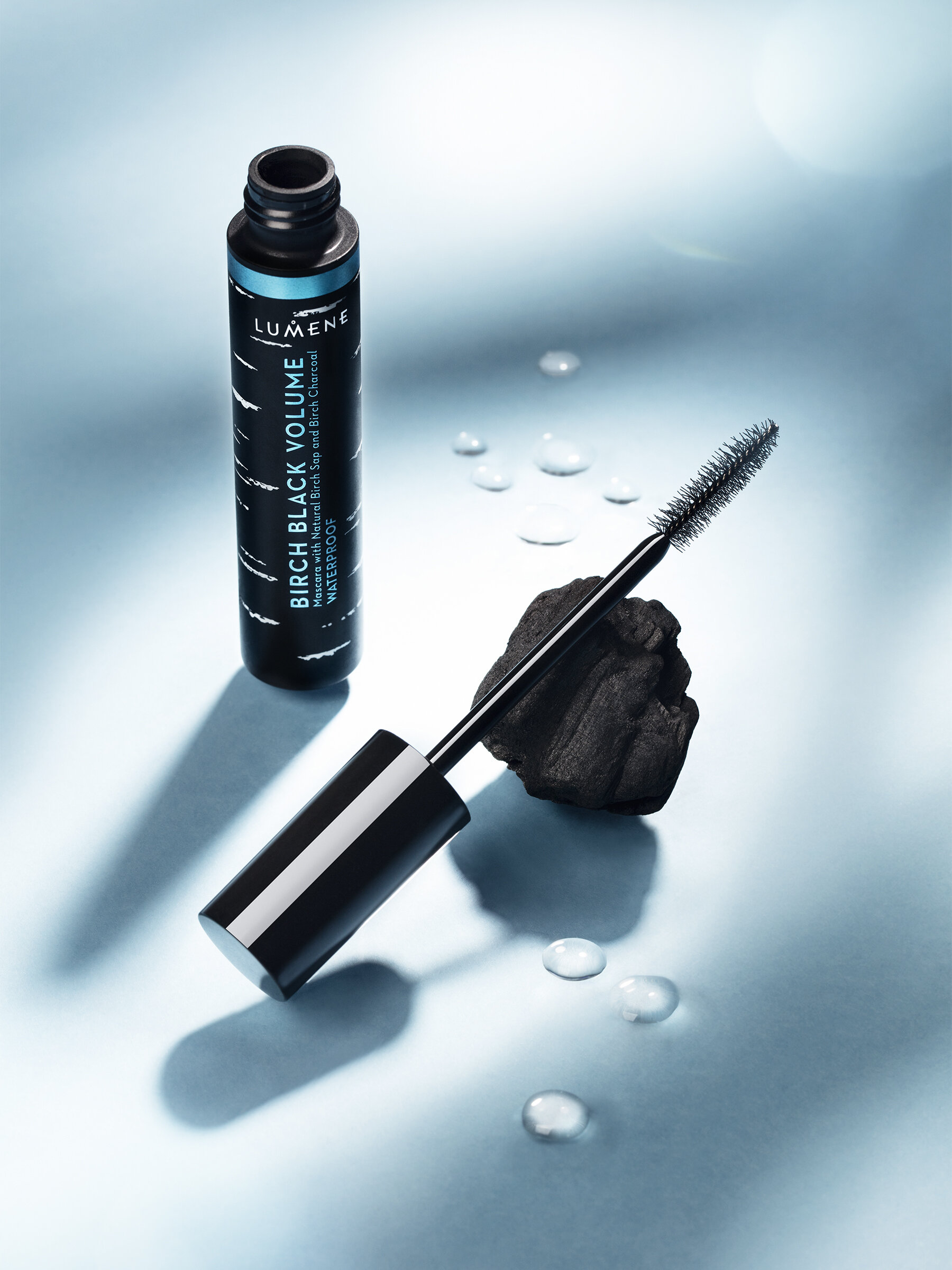Lumene_Birch_Black_Volume_Waterproof_Mascara_CPS.jpg