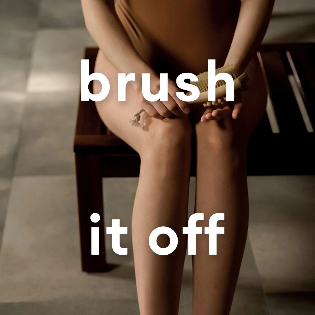 The Best Body Brushes Ever!🙌
✨Dry-brushing the skin has massive benefits for the body&rsquo;s circulatory and nervous systems. A time-tested technique �of keeping the humours happy, it may be the best defense against sluggishness and slowing down.
E