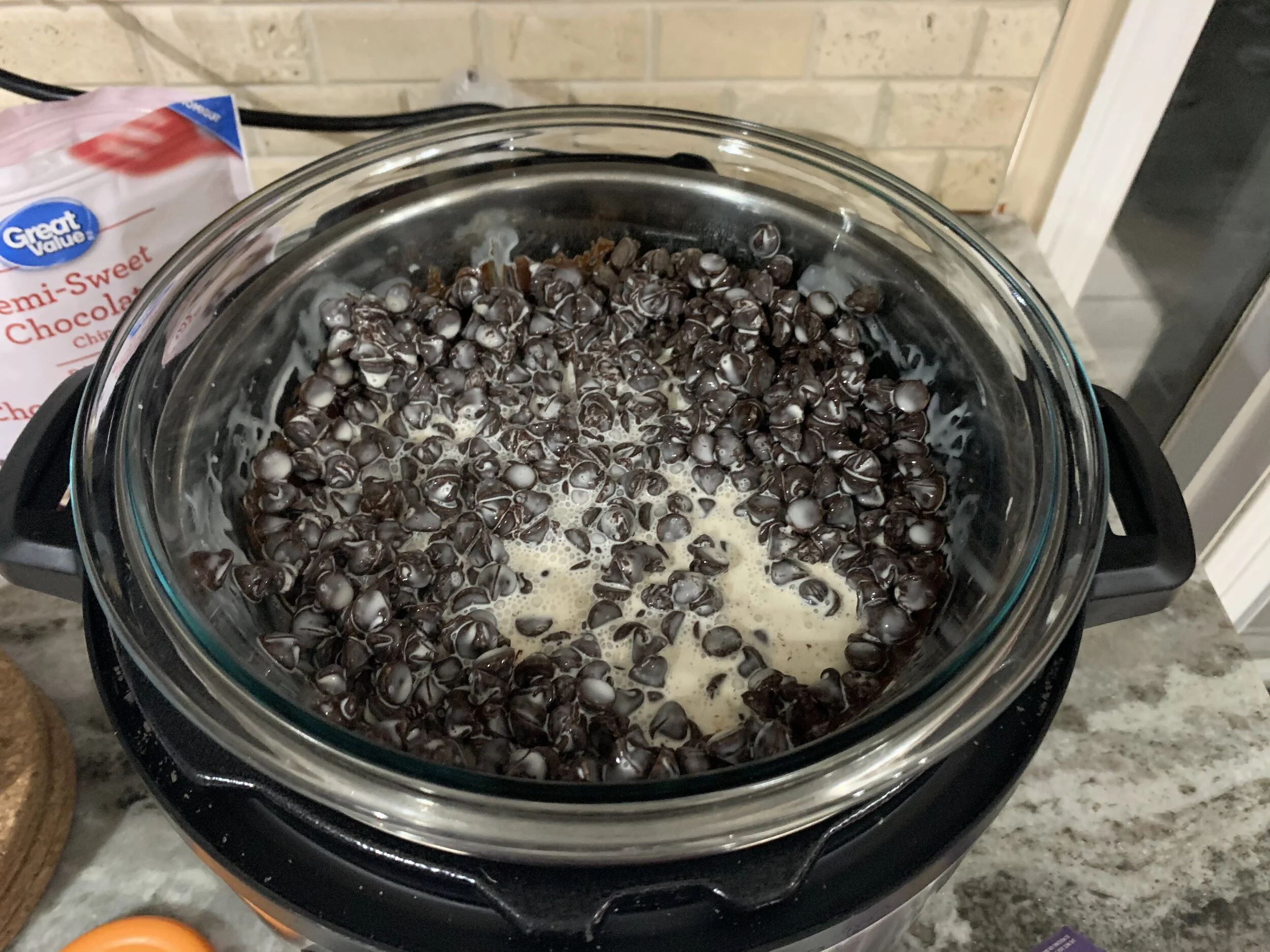 Chocolate Fondue in instant pot — Fork n Scissors