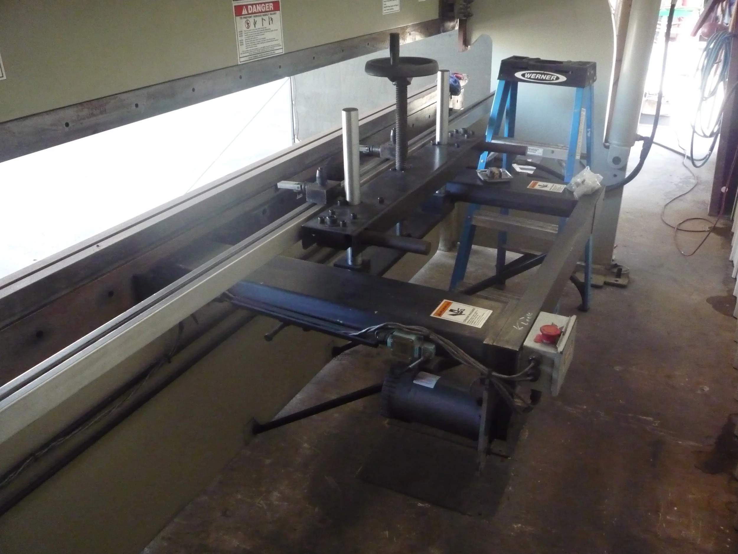 Use Existing Backgauge Mechanics