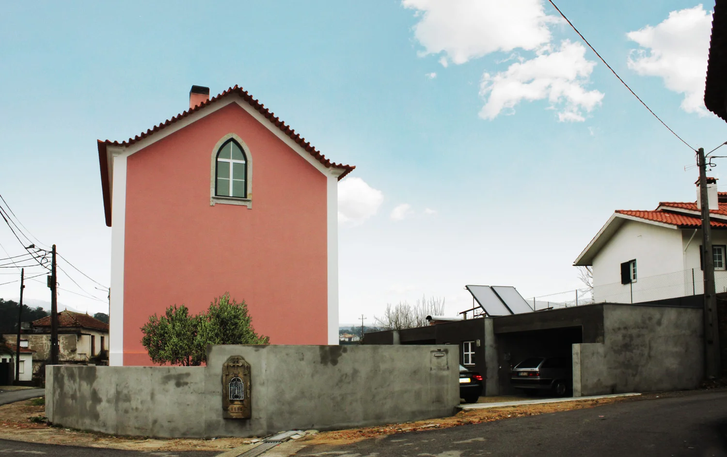 01 - View From The Street_Vista da Rua.jpg