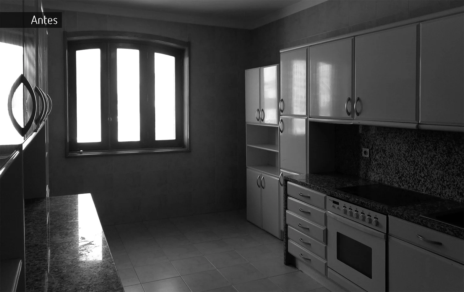 05 - Kitchen - Before_Cozinha - Antes.jpg