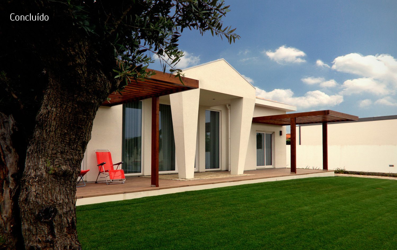 03a - Main Facade - Completed_Fachada Principal - Concluido.jpg