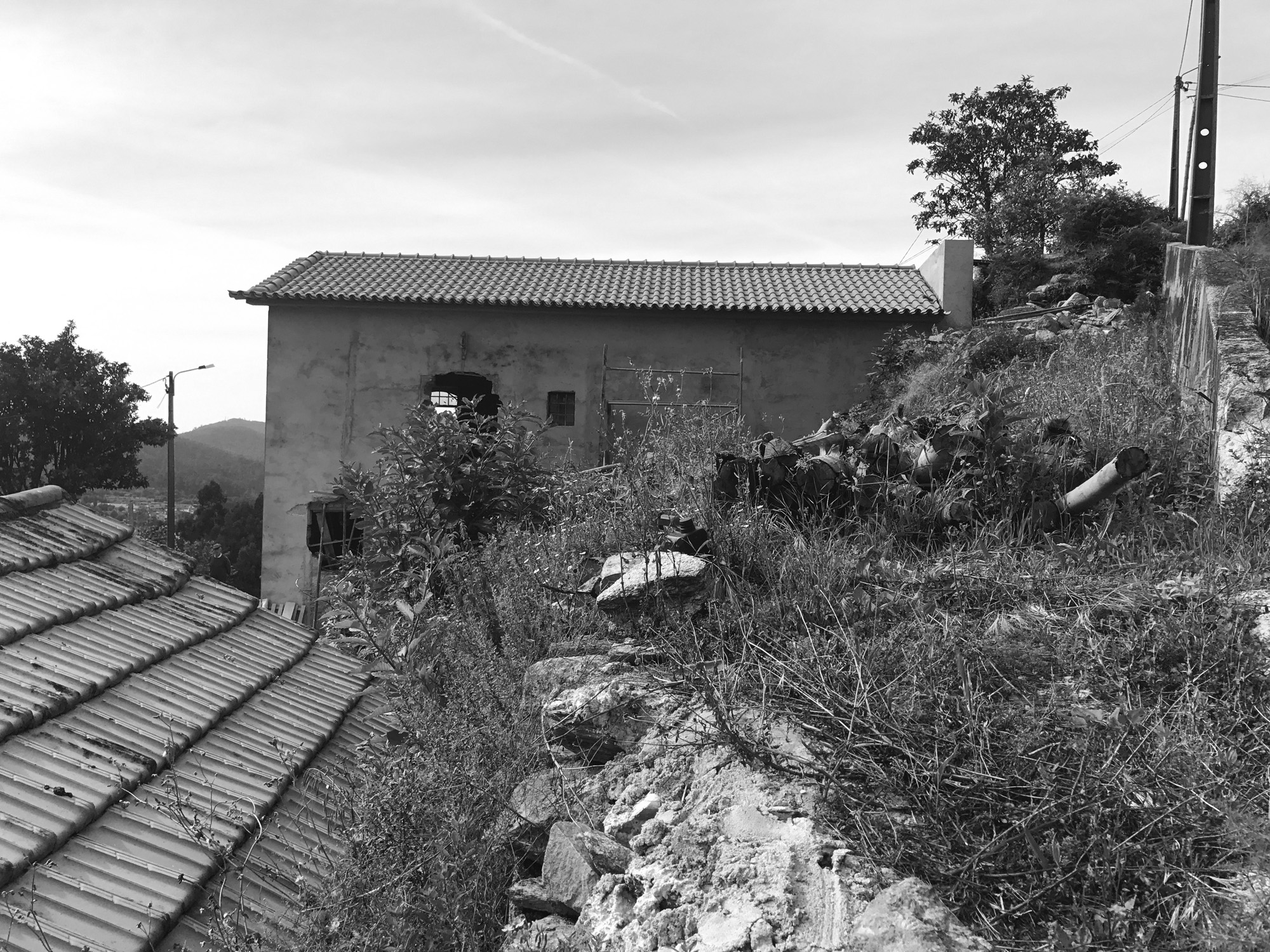 Moradia Folgorosa - Vale de Cambra - EVA atelier - Arquitectura - Obra - Arquitecto - Porto - EVA evolutionary architecture (8).jpg