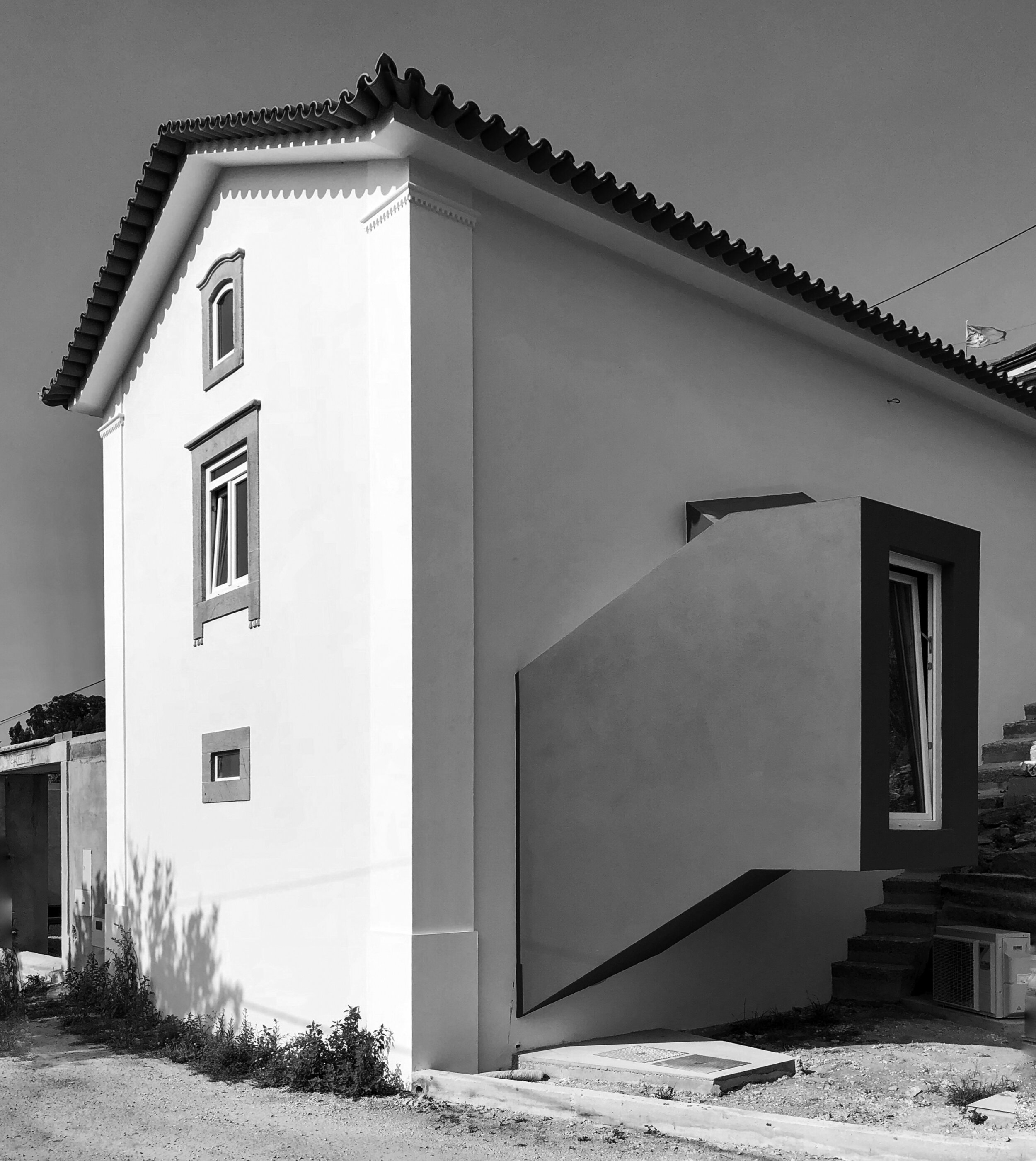 Moradia Folgorosa - EVA evolutionary architecture - arquitectura - reconstrução - vale de cambra  (16).jpg