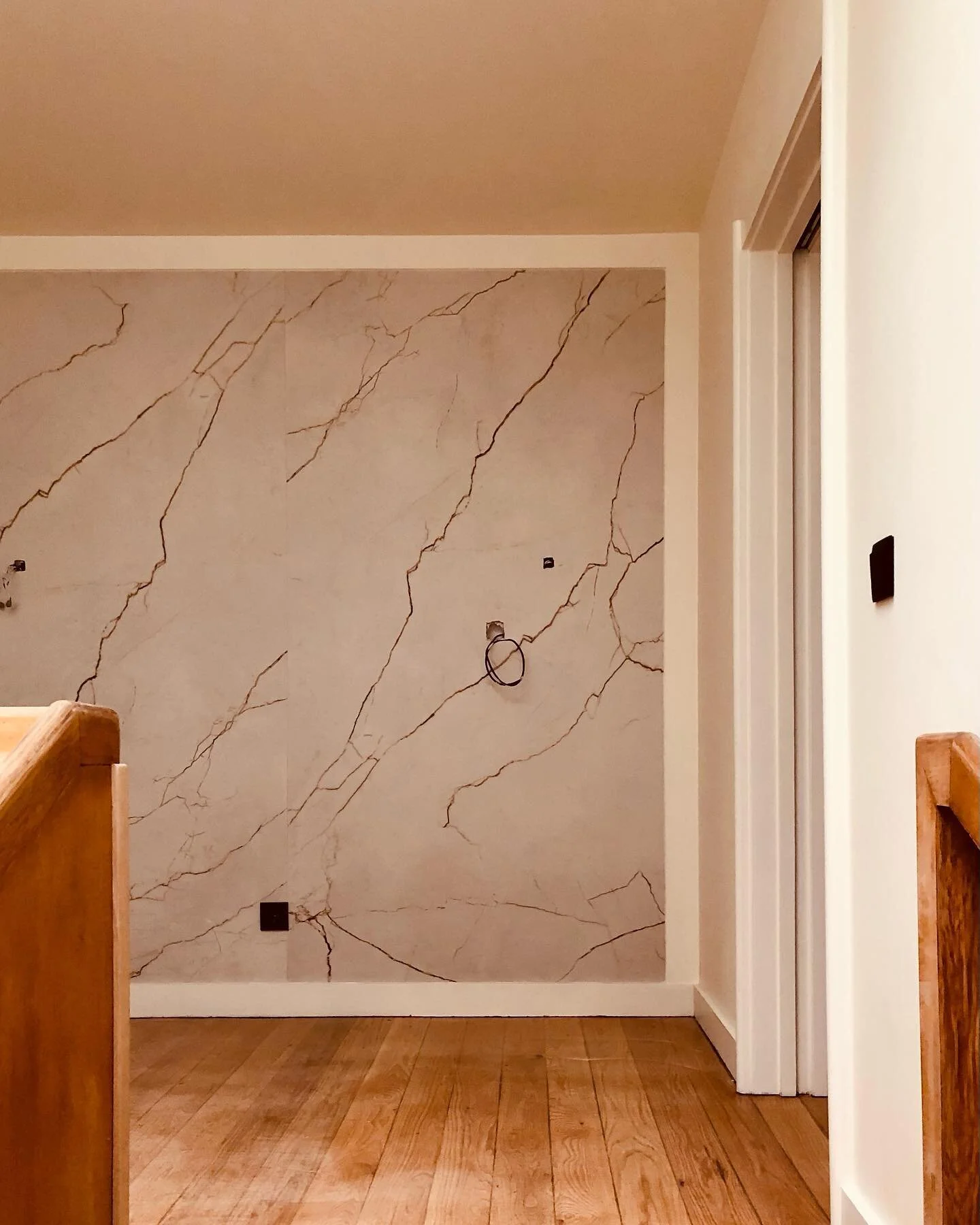 stairway to heaven | Moradia Cousteau | projecto remodela&ccedil;&atilde;o por @eva_atelier
.
.
.
.
#vilanovadegaia #porto #portugal #architecture #arquitectura #arquitetura #arquitecturacontemporanea #underconstruction #art #home #igersportugal #p3t