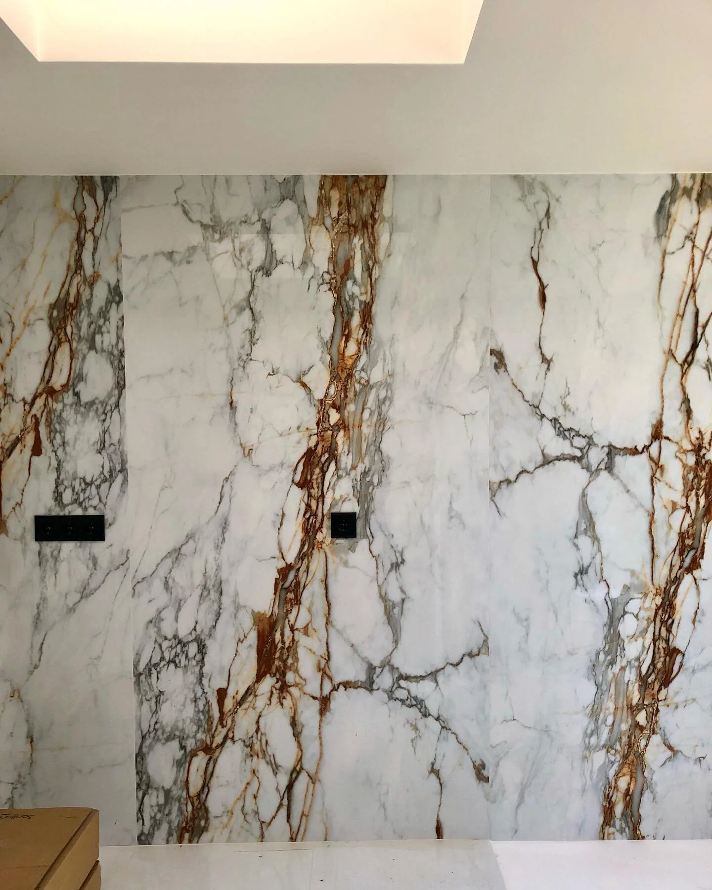 m&aacute;rmore | Moradia Cousteau | projecto remodela&ccedil;&atilde;o por @eva_atelier
.
.
.
.
#vilanovadegaia #porto #portugal #architecture #arquitectura #arquitetura #arquitecturacontemporanea #underconstruction #art #home #igersportugal #p3top #