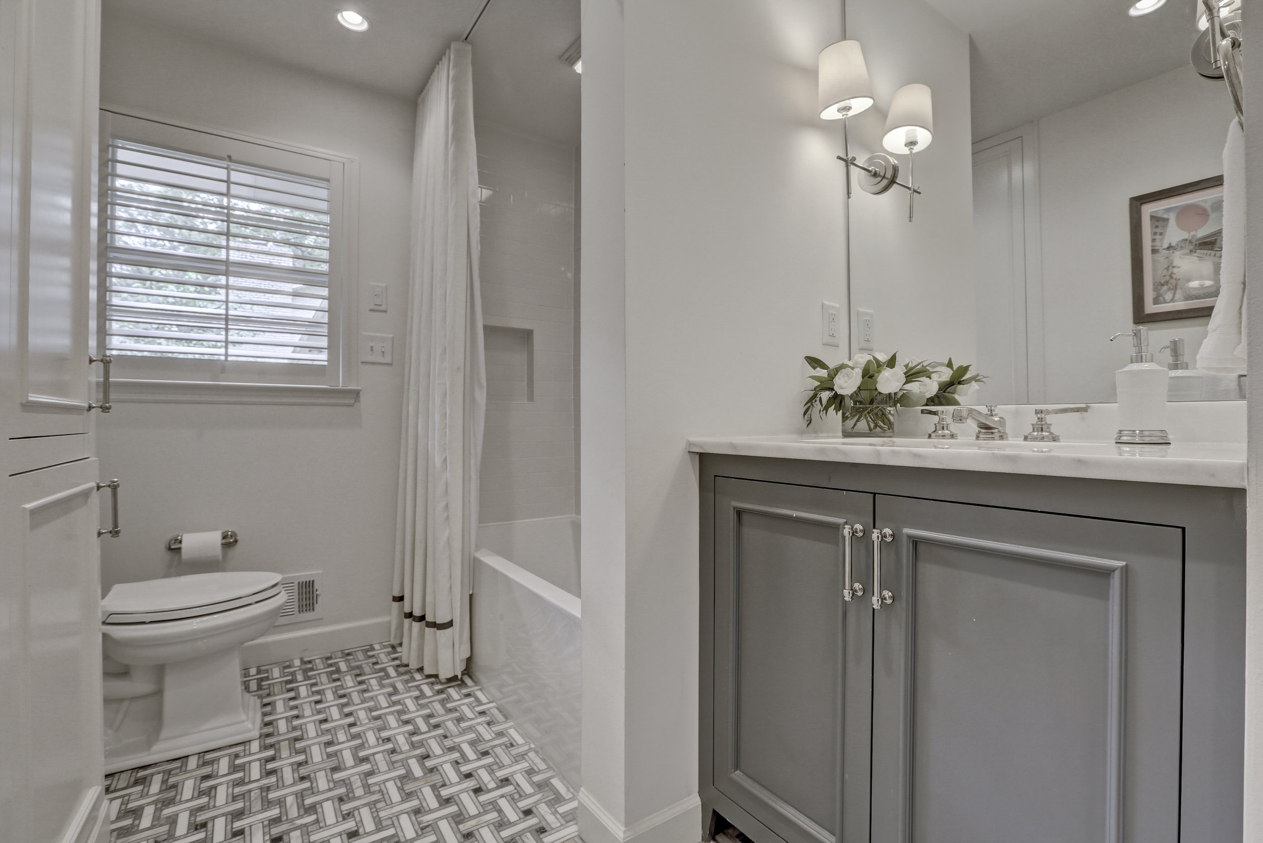 2825 Shady Valley-16.JPG