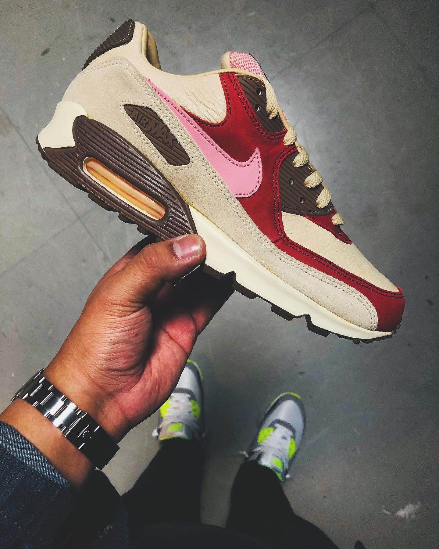 Mmmm... Bacon... 🤤🥓 #airmax90 #airmaxday #baconairmax90 #DQM #davesqualitymeat #dqmairmax90 #justdoit #nike #complexsneakers #complexkicks #soletoday #solecollector #airmaxalways #igsneakercommunity #sneakergram #wdywt #solesociety #stadiumgoods #f