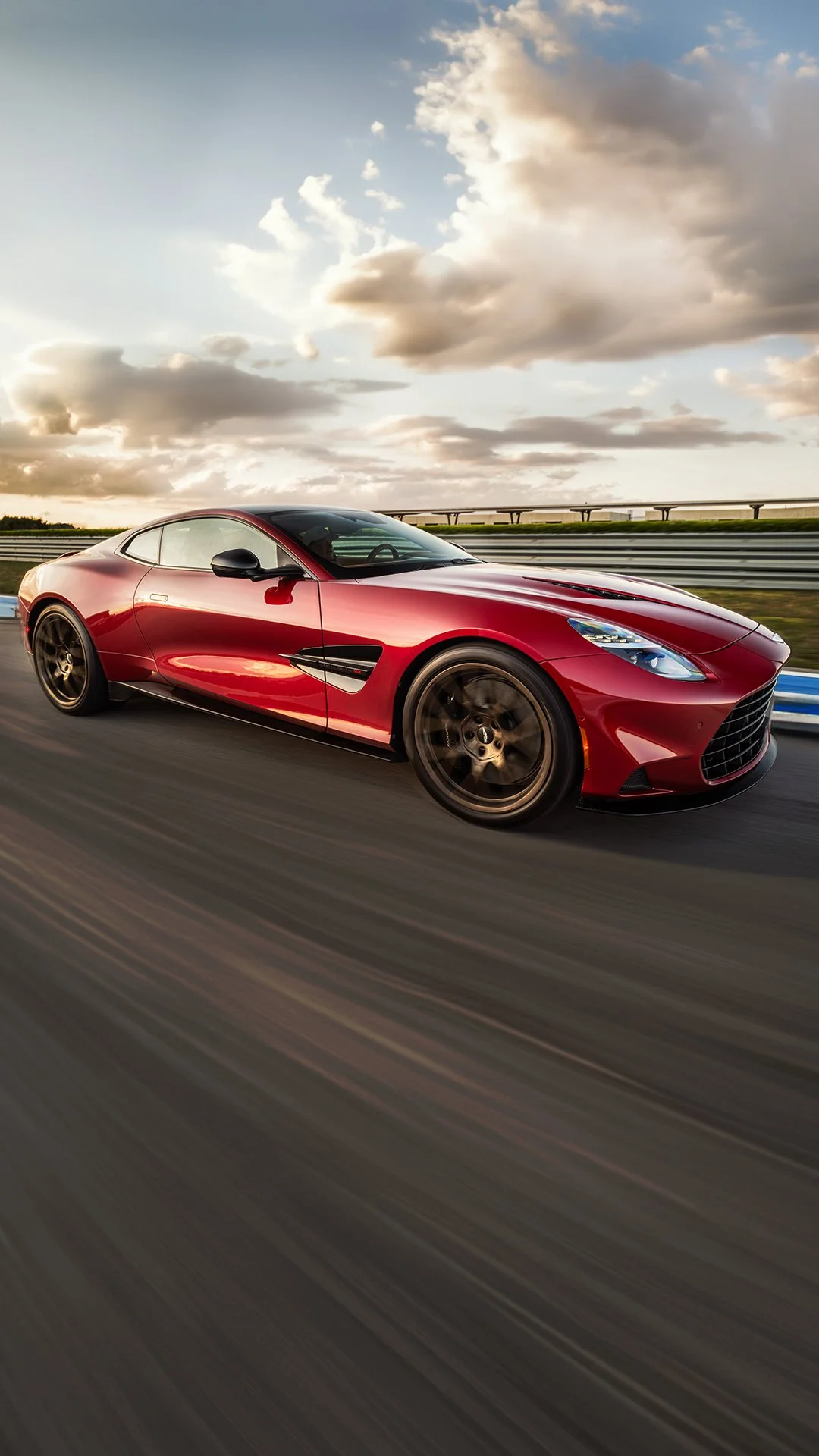 Aston.jpg