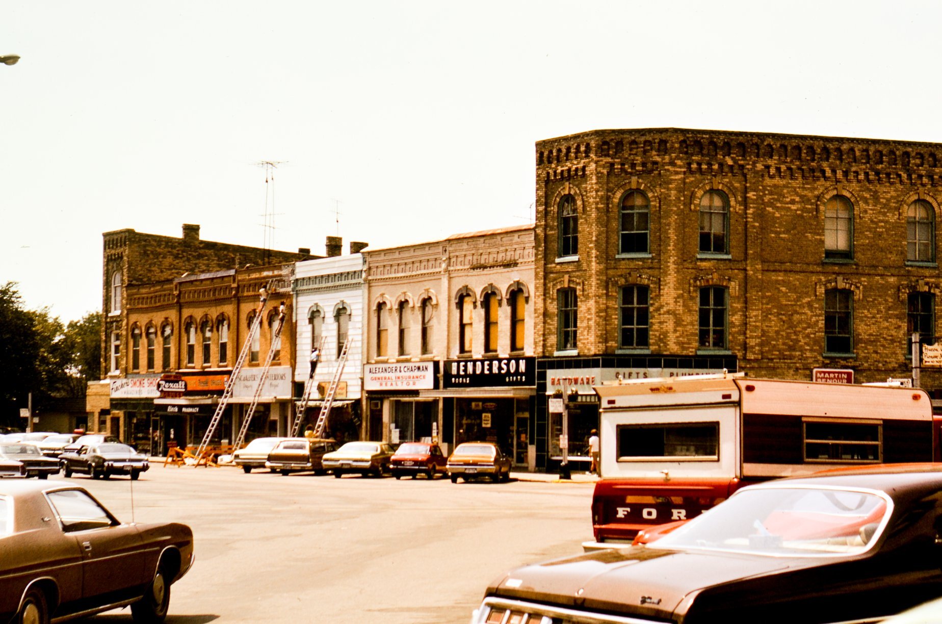 Photo of Finchers next to Rexall in 1967 Downtown Goderich Photo  courtesy of Glenn Rittinger.jpg