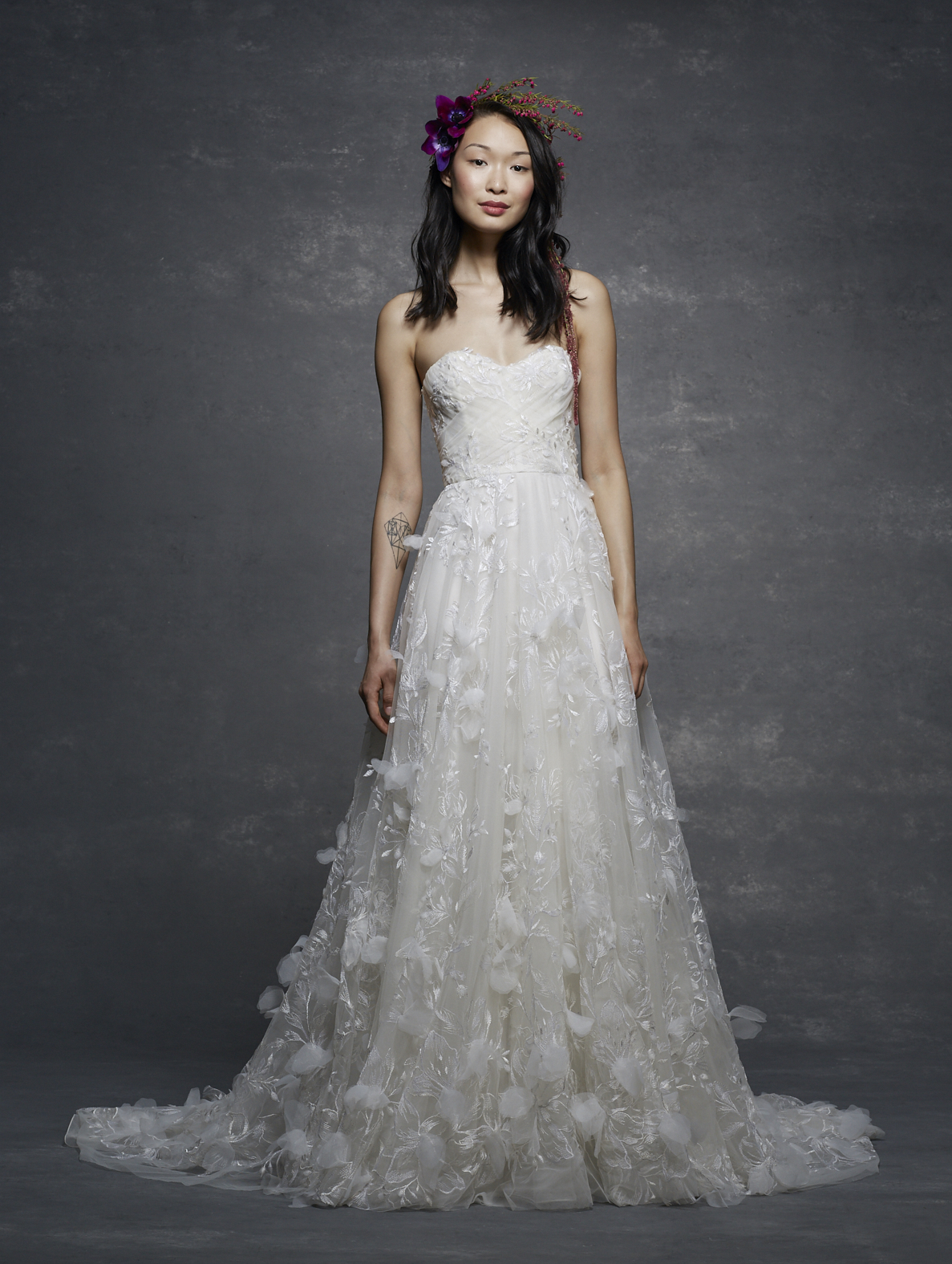 2018-04-13_Notte-Bridal_SS18_Shot 9_015.jpg