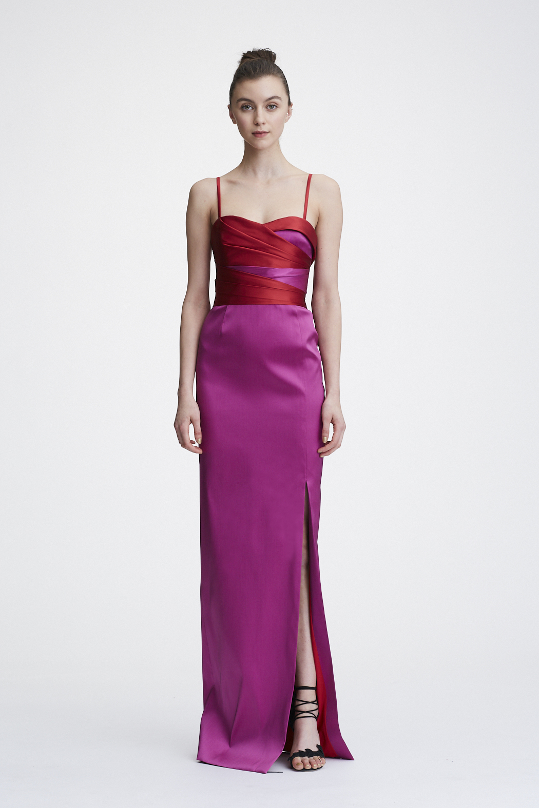 2018-04-10_Marchesa-Notte-Holiday-18_Shot 20_005new.jpg