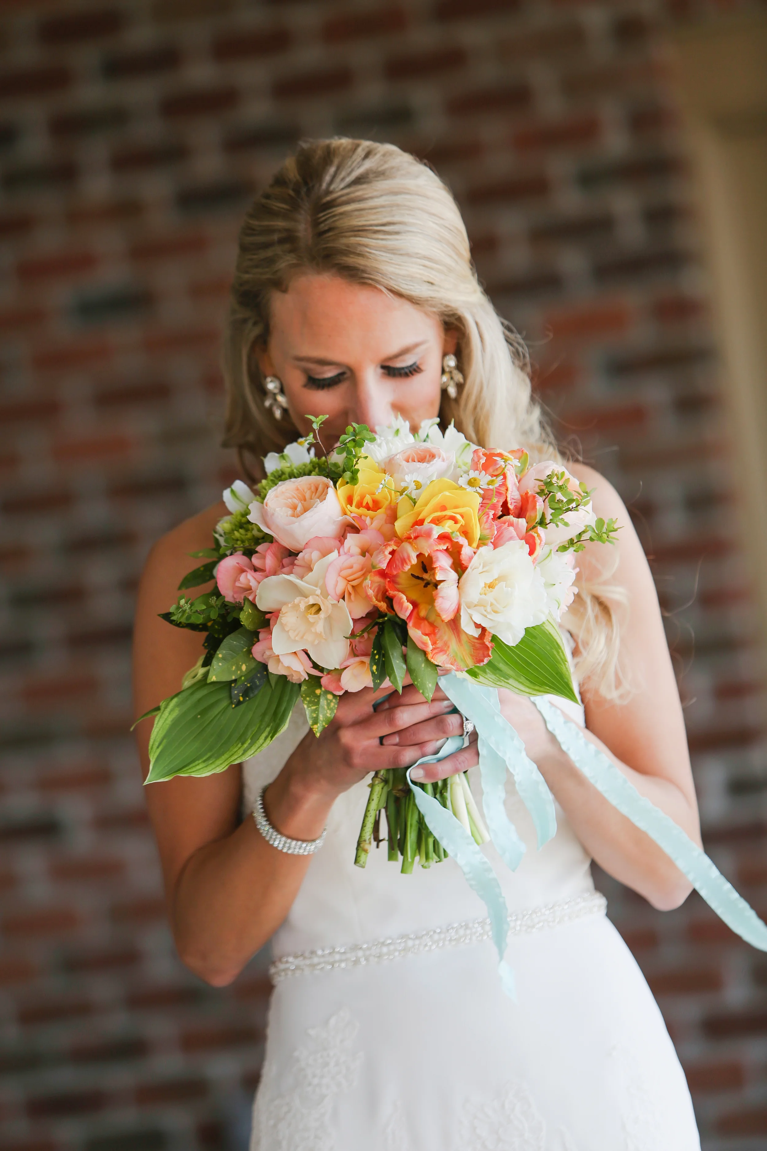 evansville-bride-florist.jpg