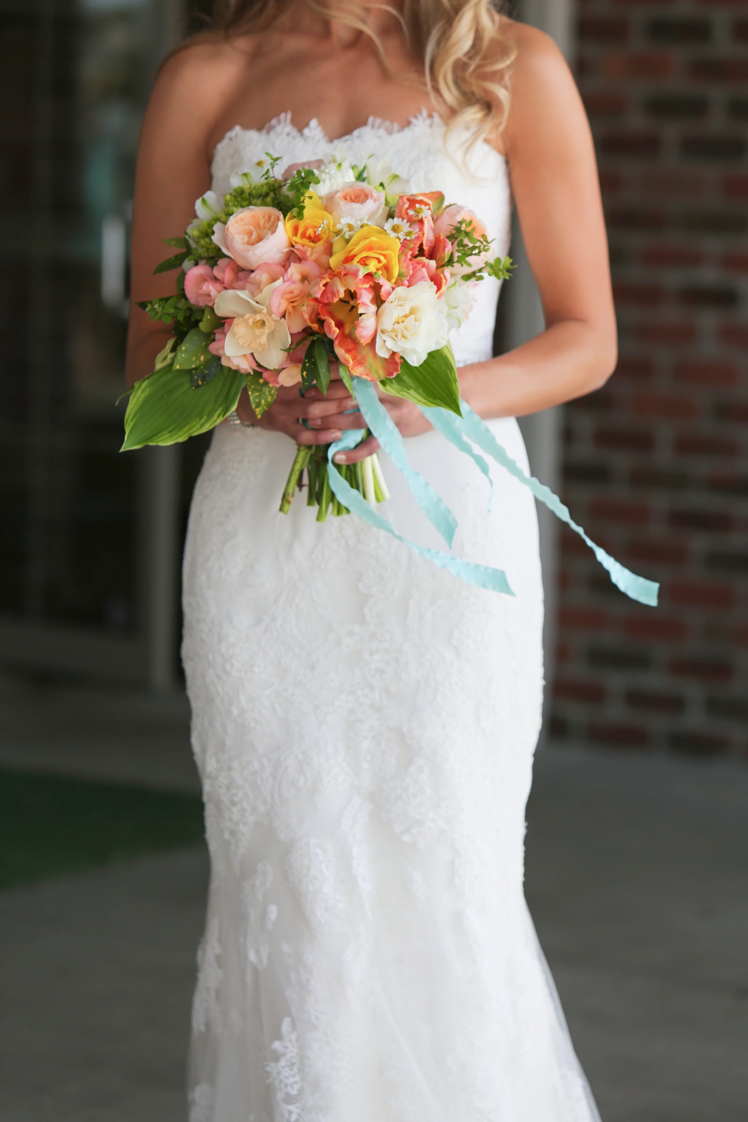 spring-wedding-bouquet-flowers-indiana.jpg