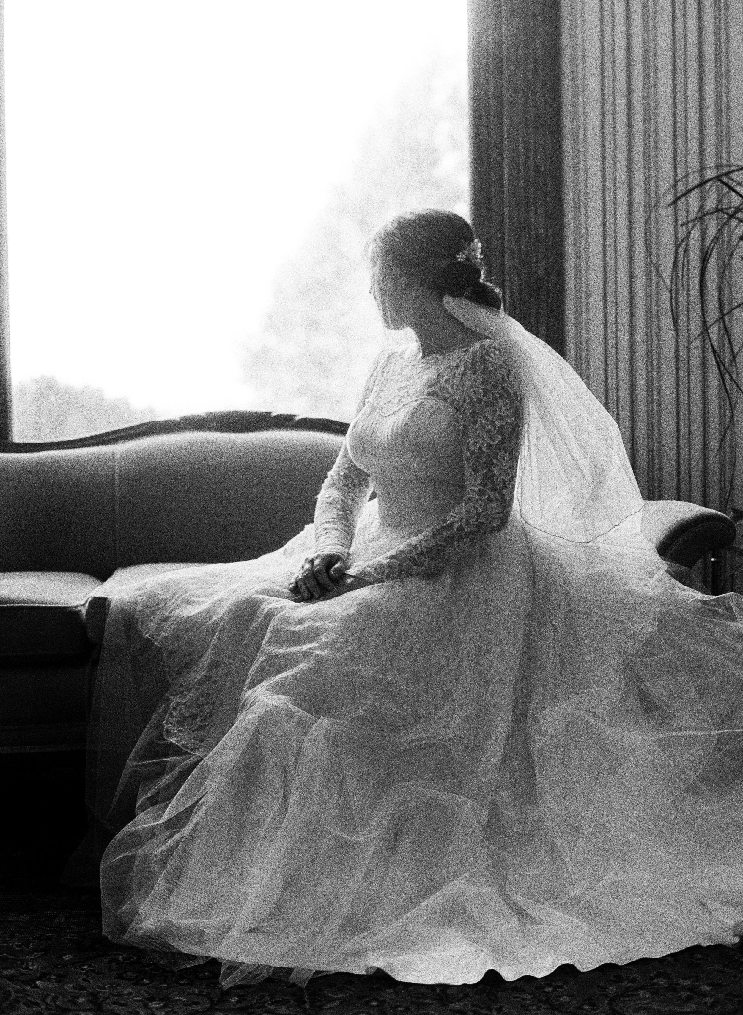 thank you Cara Dee for giving me the best bridal experience - on my wedding day and every time i look at our gorgeous photos. 