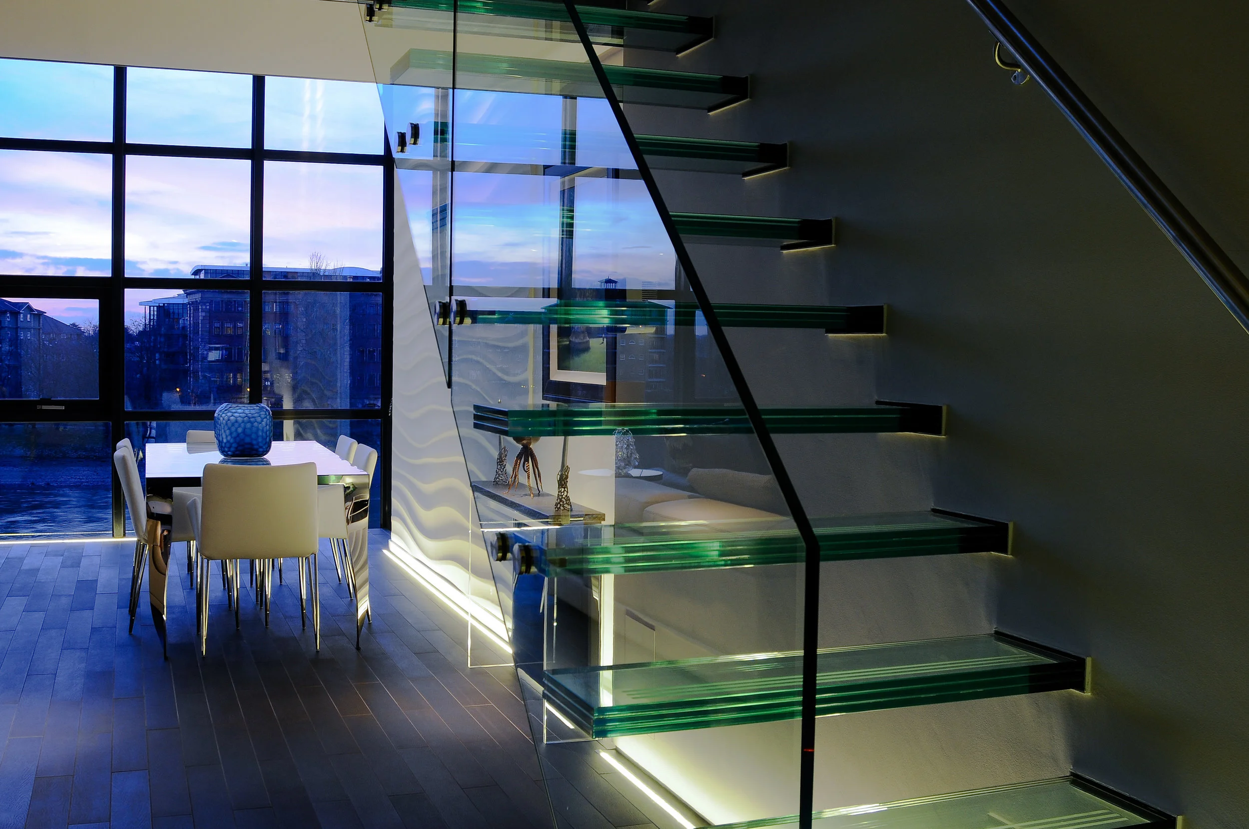 stairs tr.jpg