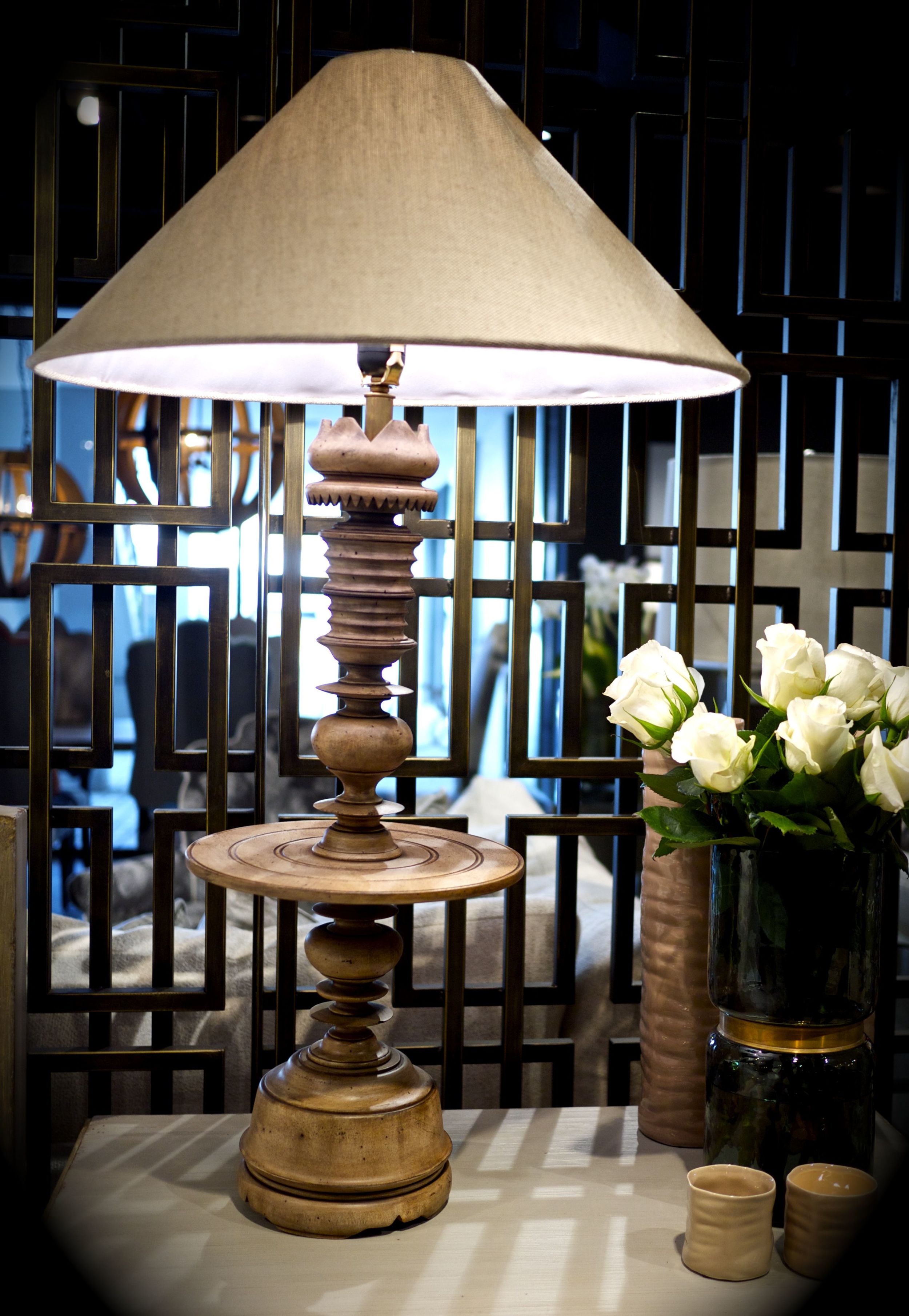 barcelona table lamp.jpg