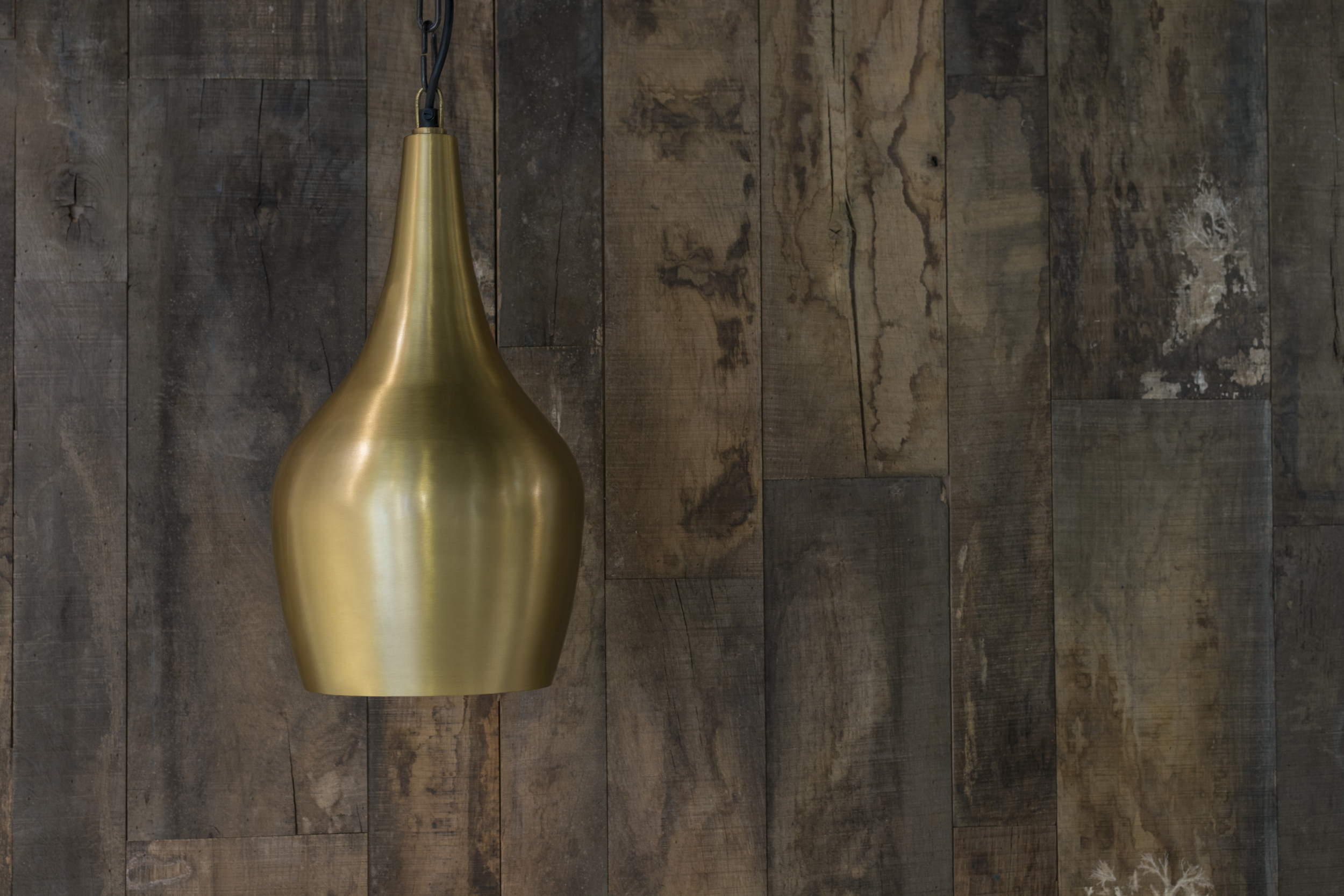 Nellcote_studio_lamp.jpg