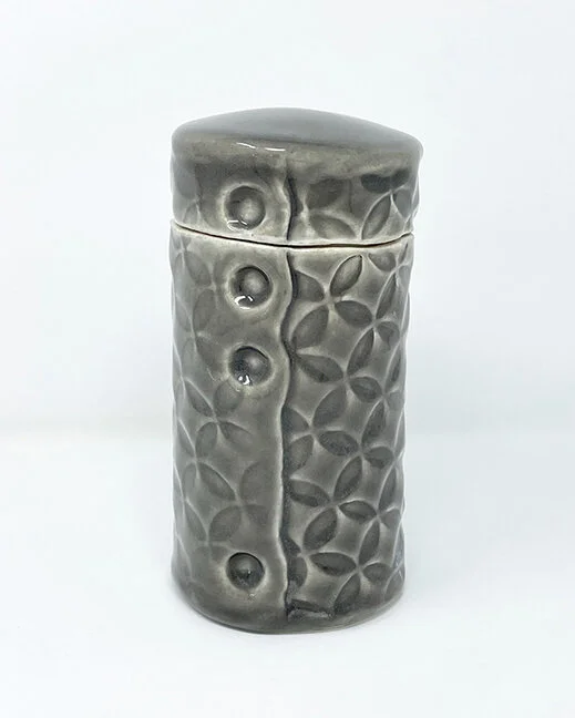Lidded Jar Grid 72.jpg