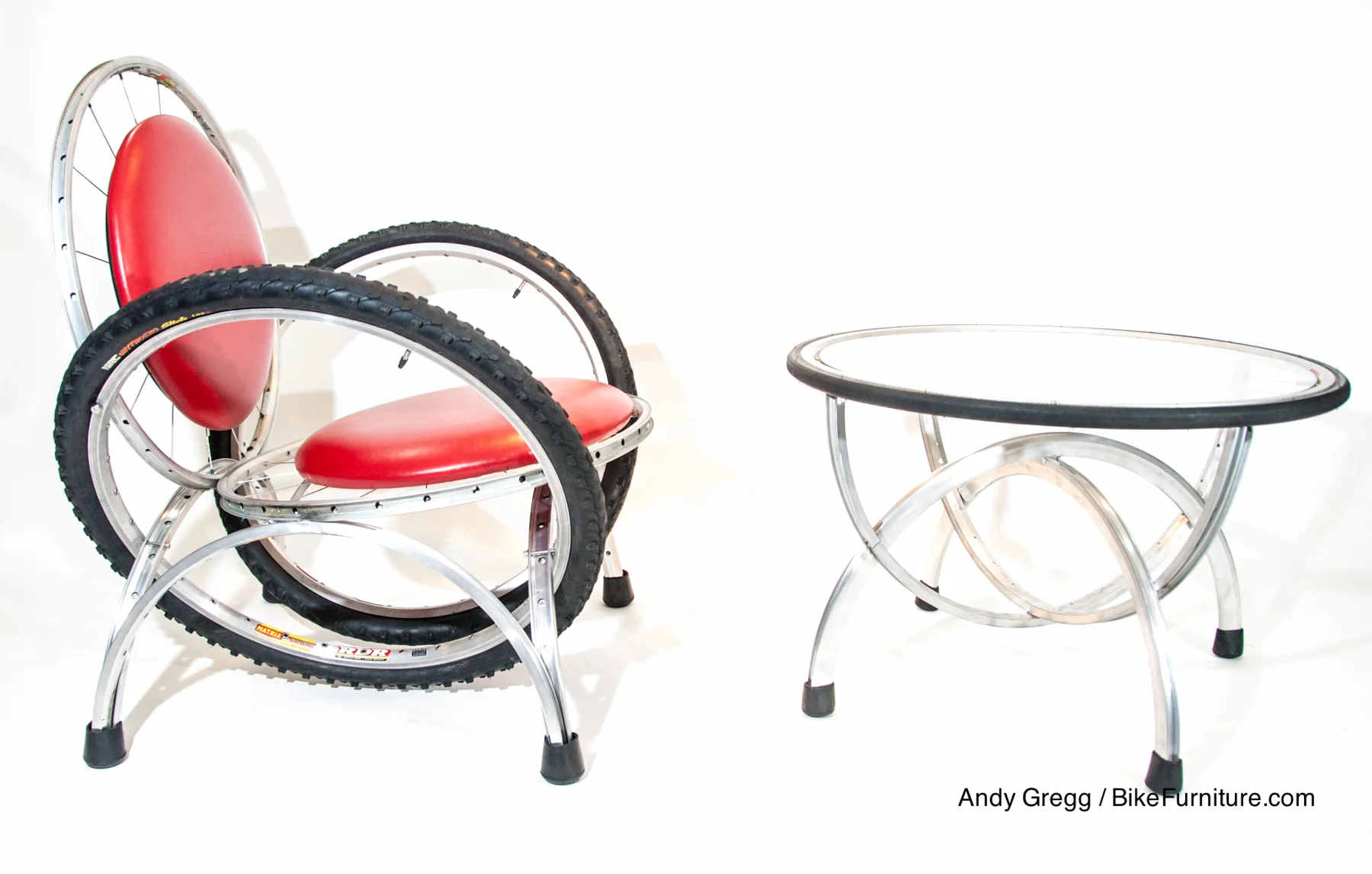 Vector Lounge Chair