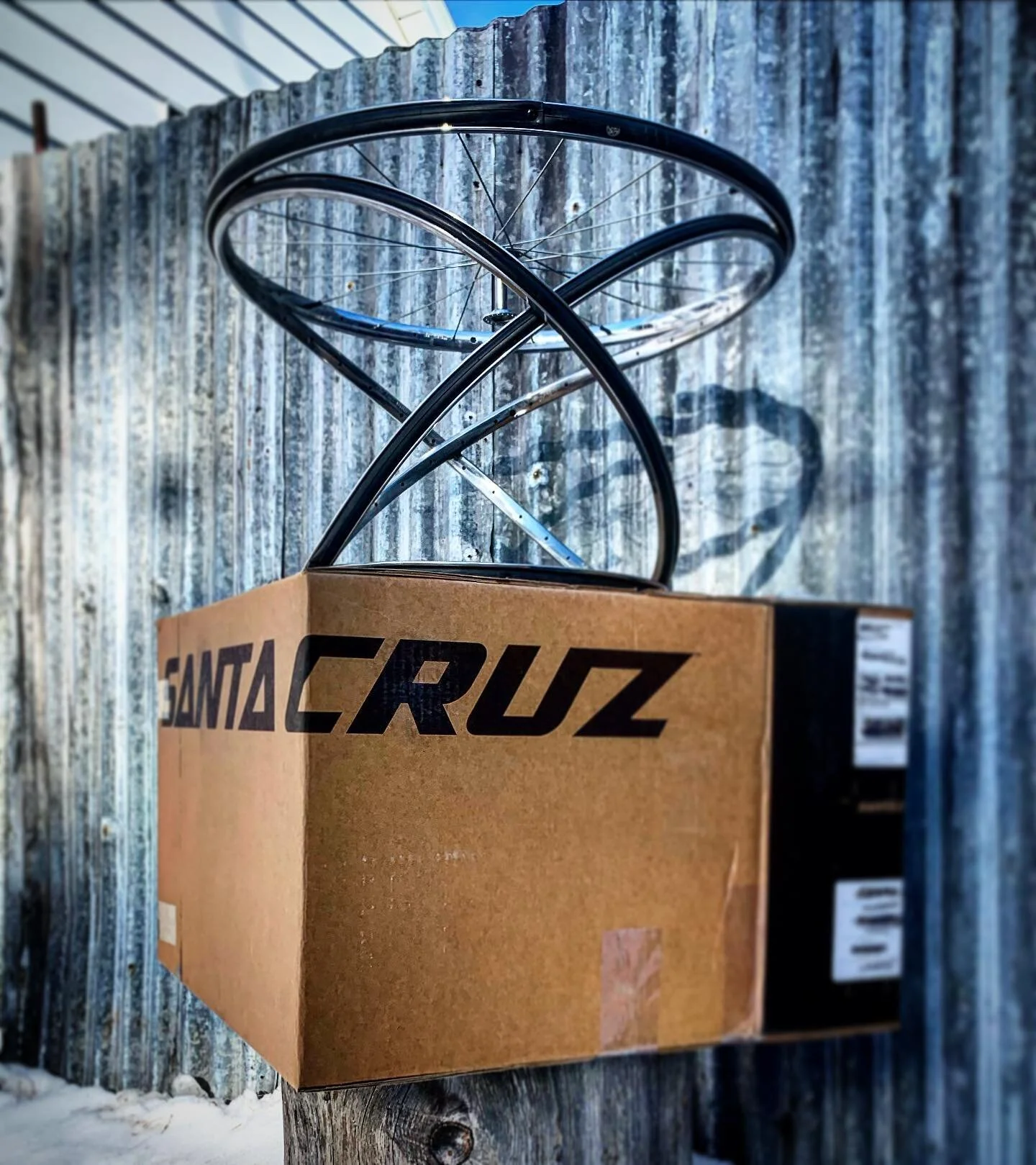 Thanks to manufacturers using the finest corrugated to send their bikes to our local shops, our shipping department remanufactures some of the best boxes around.

#etsyseller #remanufacturing #cardboardrecycling #cardboardart #bikefurniture #modulus 