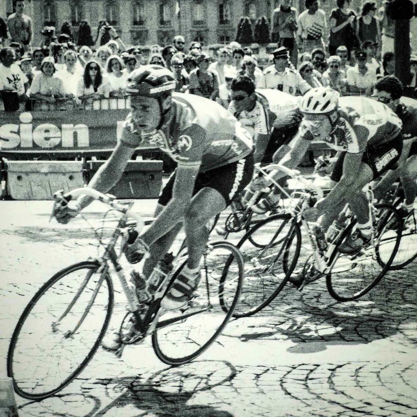 I waited in this spot for hours at the final stage of the 1992 #tdf.  Miguel Indur&aacute;in won his second of five tours that year. Olaf Ludwig won the stage. I don&rsquo;t know who are the riders in this pic. #teammotorola #tourdefrance #olympusom1