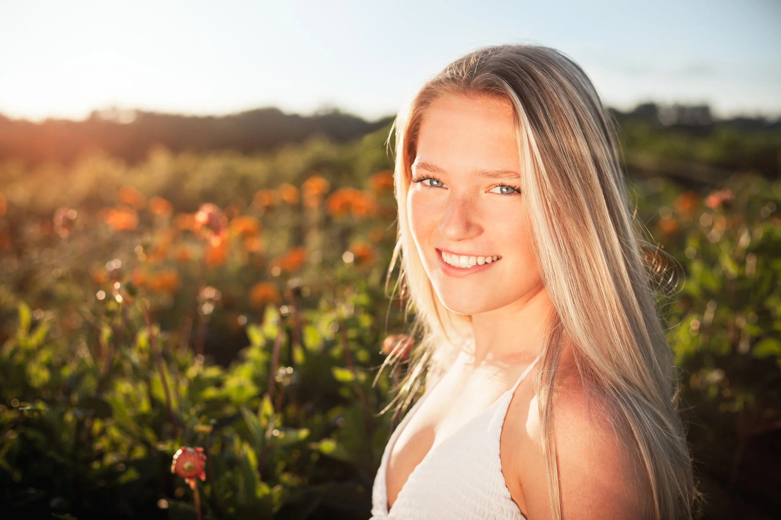 Kate_Senior_Portrait_8K_UnMarked_7563-Edit.jpg