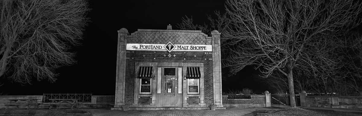 Duluth_MN_Portland_Malt_Shoppe_2010.jpg