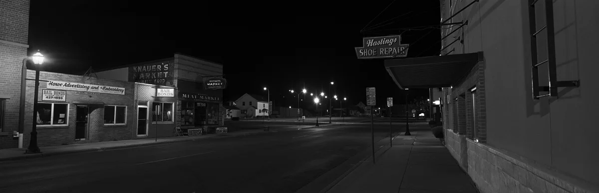 Austin_MN_Hastings_Shoes_And_Knauers_Market_2011.jpg
