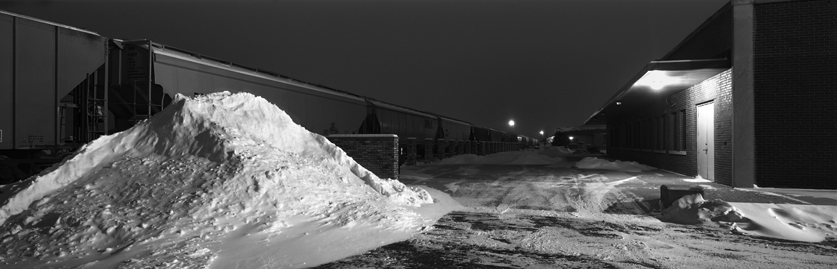 Austin_MN_Freight_Behind_Milwaukee_Rd_Alley_2012.jpg