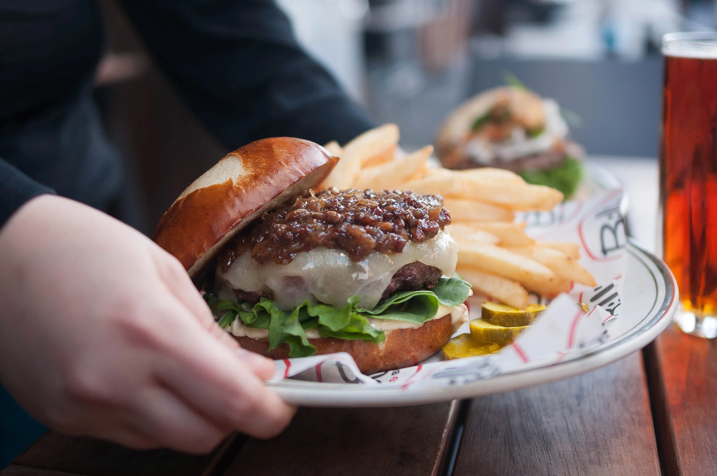 Steakhouse Burger 7.jpg