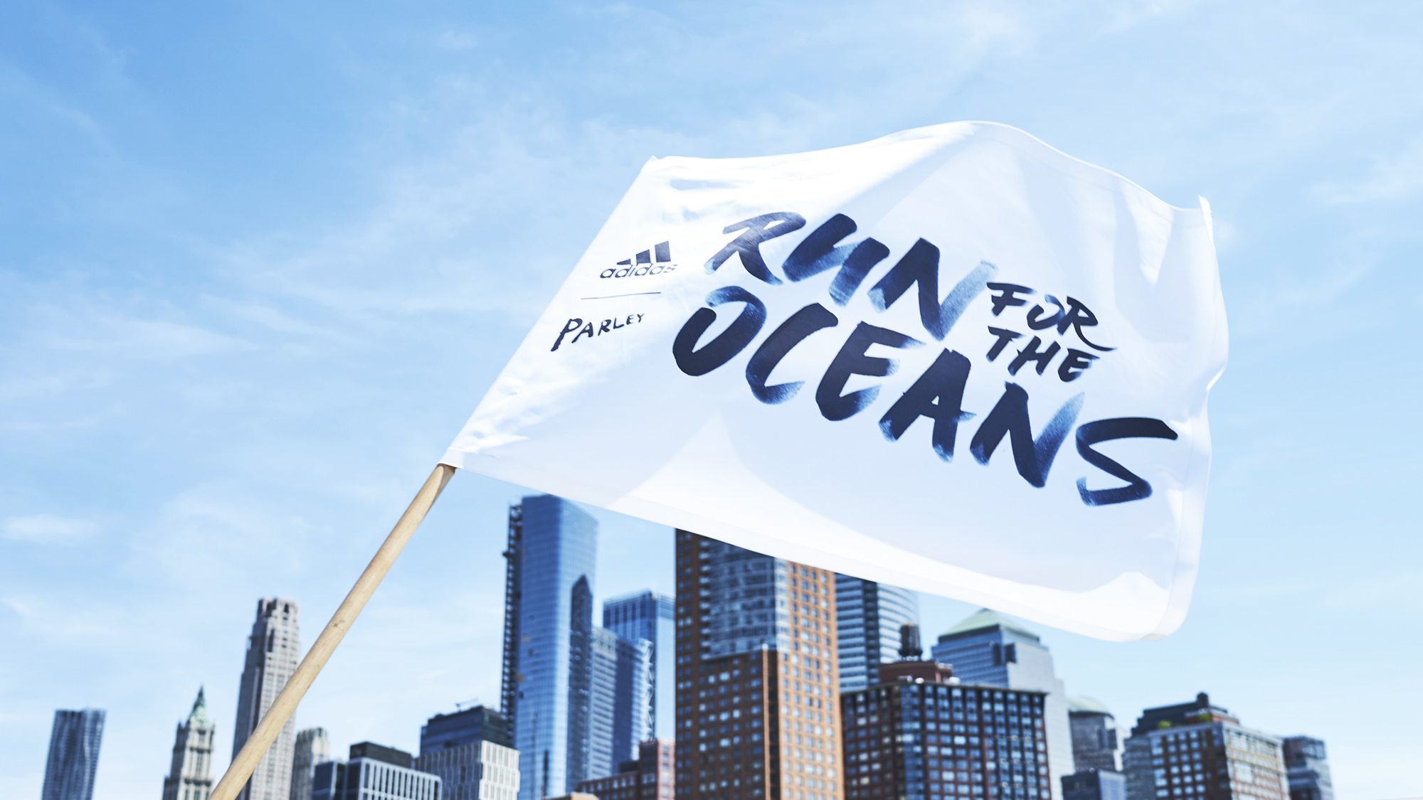 A RECORD-BREAKING RUN FOR THE OCEANS 